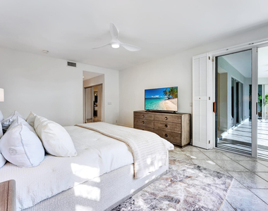 310 Spyglass Way - Photo Thumbnail 16