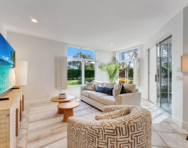 310 Spyglass Way - Photo Thumbnail 1