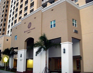 117 Nw 42nd Avenue - Photo Thumbnail 2