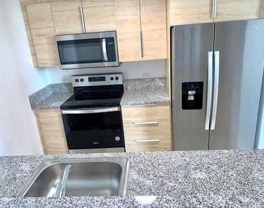 117 Nw 42nd Avenue - Photo Thumbnail 7