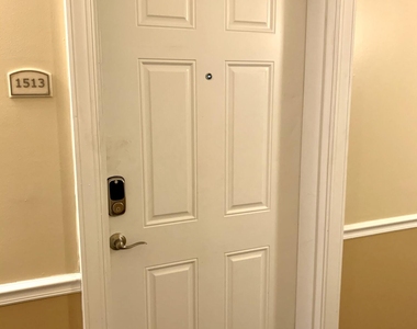 117 Nw 42nd Avenue - Photo Thumbnail 3
