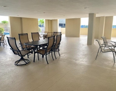 117 Nw 42nd Avenue - Photo Thumbnail 32