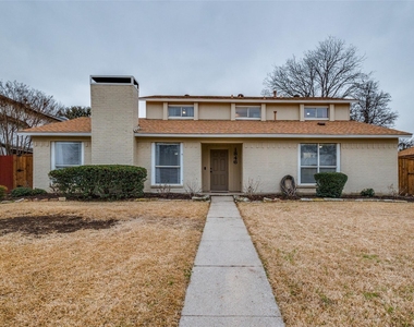 1846 Tucson Drive - Photo Thumbnail 3