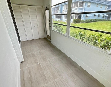 295 Brittany G Avenue - Photo Thumbnail 23