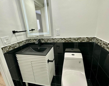 295 Brittany G Avenue - Photo Thumbnail 11