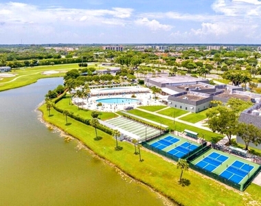 295 Brittany G Avenue - Photo Thumbnail 37