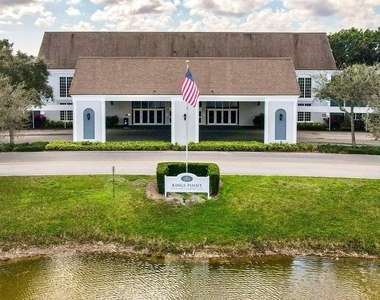 295 Brittany G Avenue - Photo Thumbnail 33
