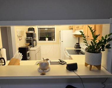 7101 Golf Colony Court - Photo Thumbnail 3