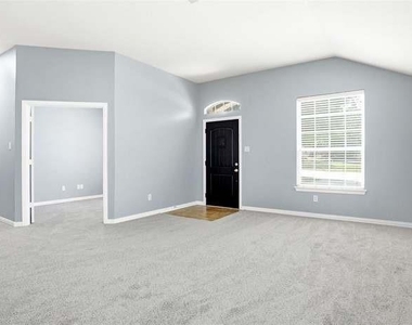3305 Purdue Drive - Photo Thumbnail 5