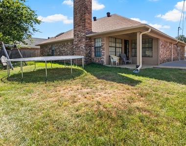 1100 Markeda - Photo Thumbnail 23