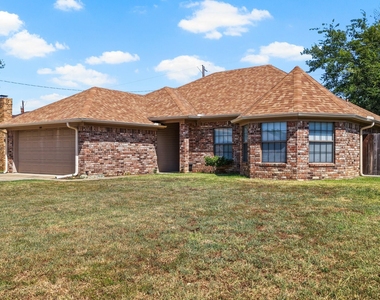 1100 Markeda - Photo Thumbnail 3