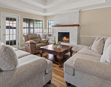 1100 Markeda - Photo Thumbnail 4