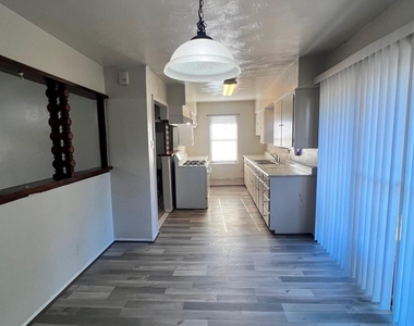 3513 Susan Drive - Photo Thumbnail 7