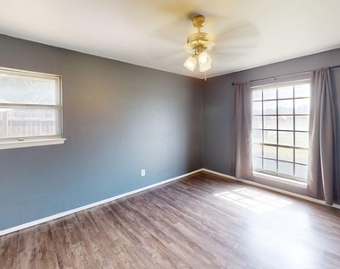 4707 E Fm 1187 - Photo Thumbnail 4