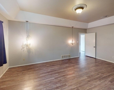 4707 E Fm 1187 - Photo Thumbnail 9