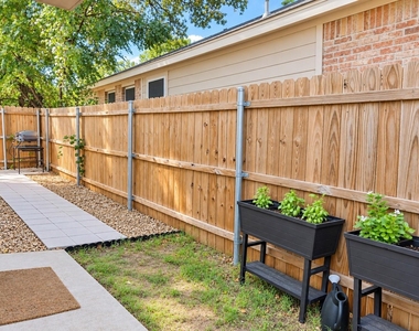 4847 Brashear Street - Photo Thumbnail 19