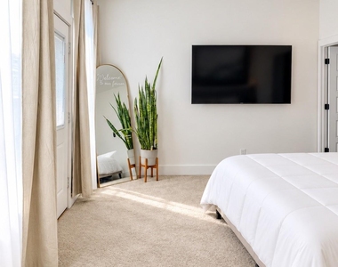 4847 Brashear Street - Photo Thumbnail 9