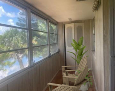 72 Sheffield C - Photo Thumbnail 1