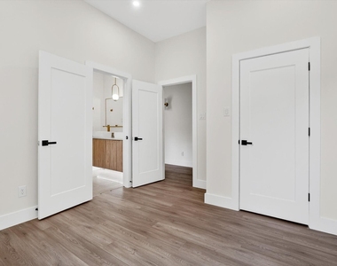 1621 Bannock Avenue - Photo Thumbnail 21