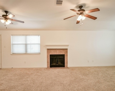 826 Rambling Court - Photo Thumbnail 6