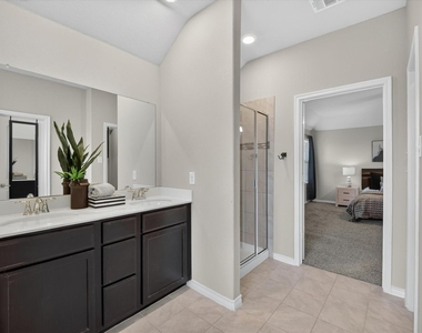 10317 Dimmit Place - Photo Thumbnail 23