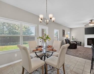 10317 Dimmit Place - Photo Thumbnail 7