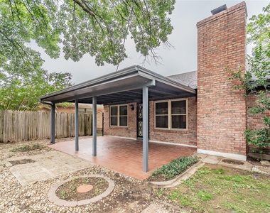 1010 Purdue Drive - Photo Thumbnail 31