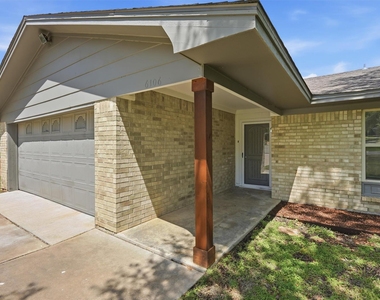 6106 Laredo Court - Photo Thumbnail 2