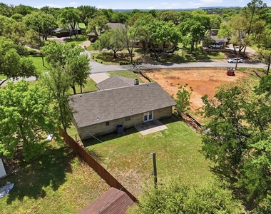 6106 Laredo Court - Photo Thumbnail 35