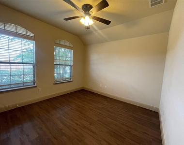 3125 Granite Rock Trail - Photo Thumbnail 3