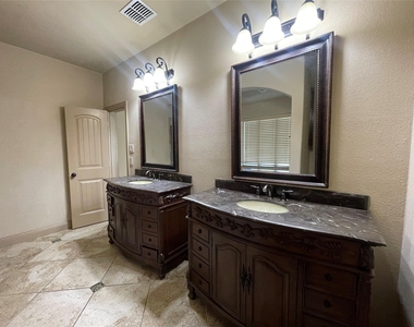 3125 Granite Rock Trail - Photo Thumbnail 18