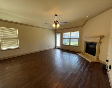 3125 Granite Rock Trail - Photo Thumbnail 11