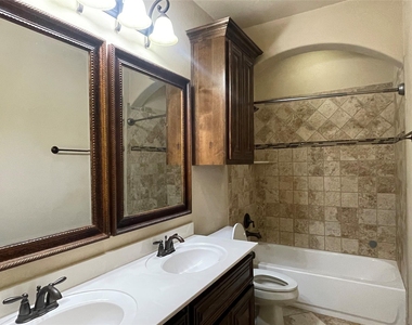 3125 Granite Rock Trail - Photo Thumbnail 23