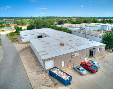 3407 E Reno Avenue - Photo Thumbnail 1