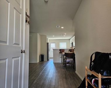 1860 Ballinger Drive - Photo Thumbnail 1