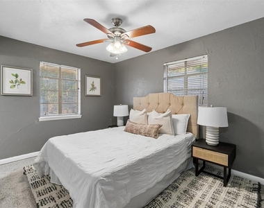 3717 Nw 58th Terrace - Photo Thumbnail 20