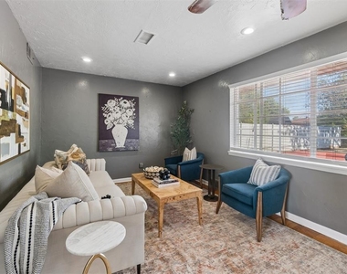 3717 Nw 58th Terrace - Photo Thumbnail 7