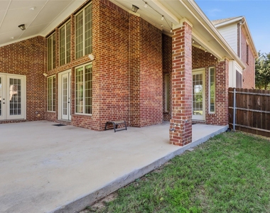 14785 Palm Desert Lane - Photo Thumbnail 36
