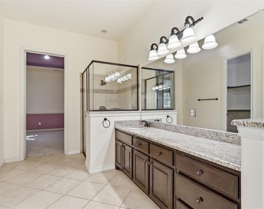 14785 Palm Desert Lane - Photo Thumbnail 18