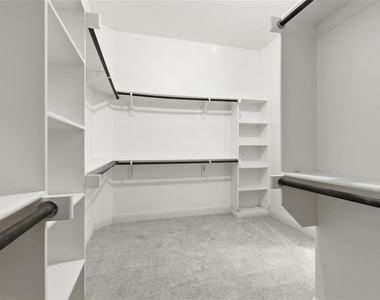 14785 Palm Desert Lane - Photo Thumbnail 21