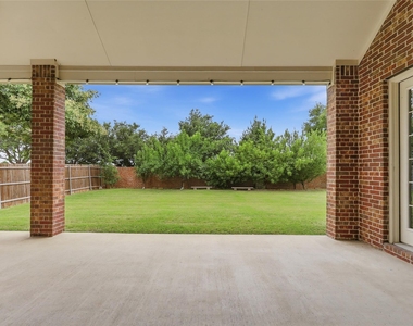 14785 Palm Desert Lane - Photo Thumbnail 39