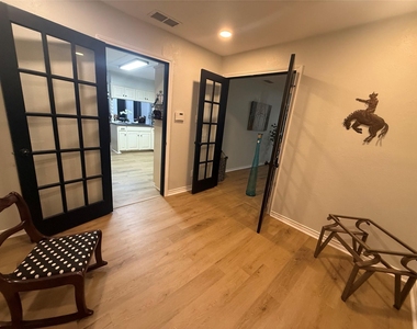 4607 Sachse Road - Photo Thumbnail 20