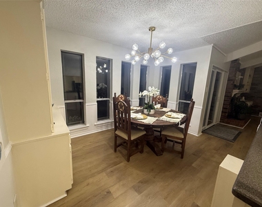 4607 Sachse Road - Photo Thumbnail 26