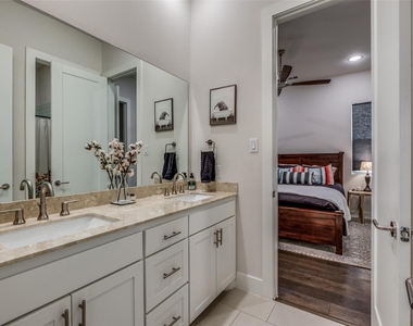 4125 Entrada Way - Photo Thumbnail 18