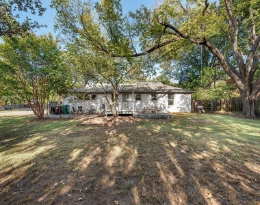2217 Glenwood - Photo Thumbnail 29
