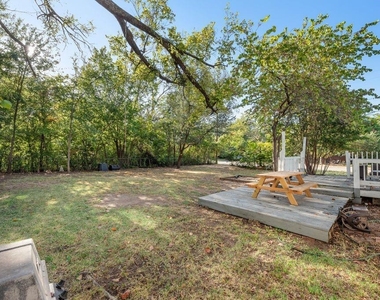 2217 Glenwood - Photo Thumbnail 28