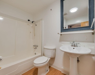 2217 Glenwood - Photo Thumbnail 25