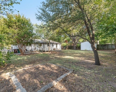 2217 Glenwood - Photo Thumbnail 30