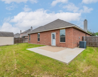 8817 Noontide Drive - Photo Thumbnail 25