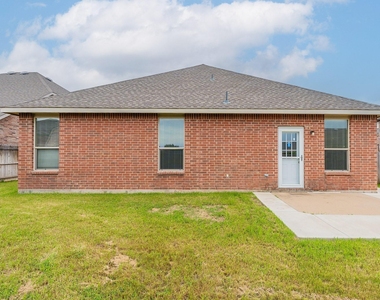8817 Noontide Drive - Photo Thumbnail 23
